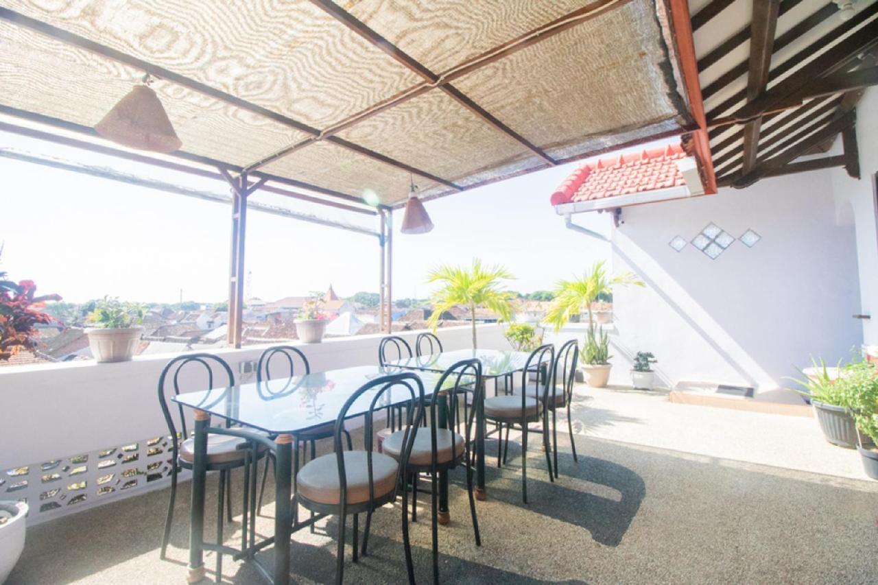Hotel RedDoorz near Pantai Boom Banyuwangi  Zewnętrze zdjęcie